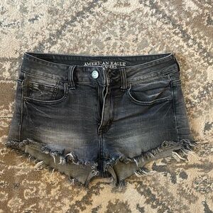 American Eagle denim shorts. Size 4. Stretch fit.